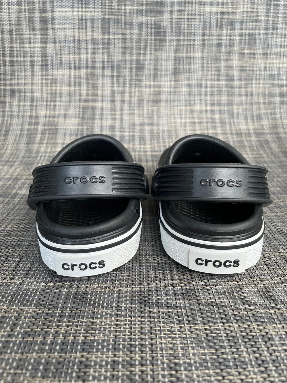 CROCS Kids Off Court Clogs black and white Slip-on Sandals Shoes Infant size 5